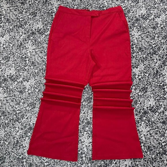 Who What Wear Pants - Who What Wear red flare pants size 8